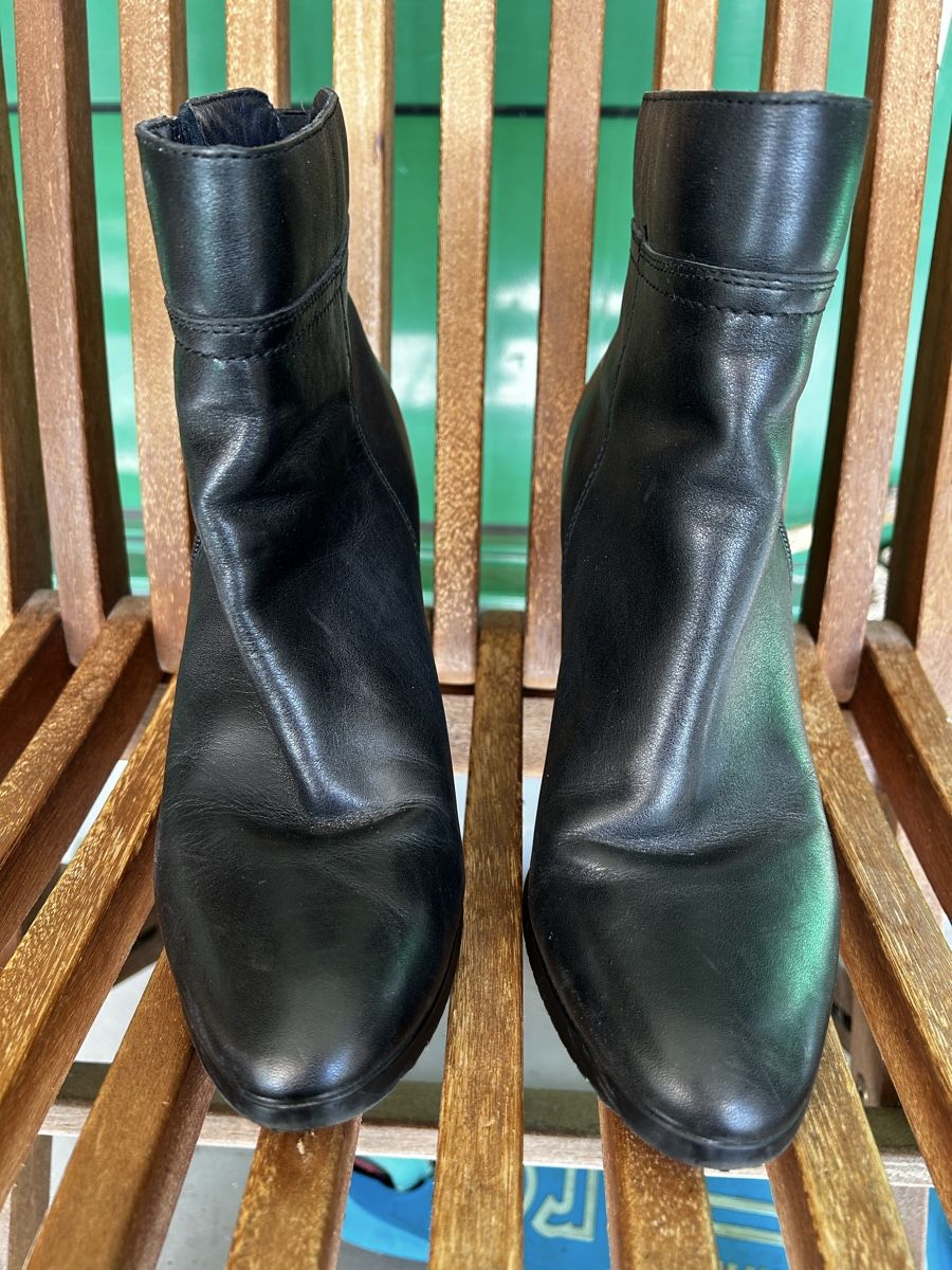 Tommy Hilfiger Scarpe da donna: Bottines Tommy Hilfiger cuir / taille 39 – Usato da Meyrin venduto da Bronx86 1