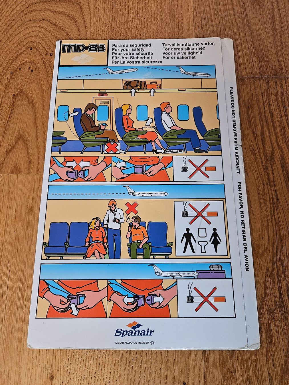 Documenti: Safety Card Spanair McDonnell Douglas MD-83 – Usato da Zürich venduto da bigToaster