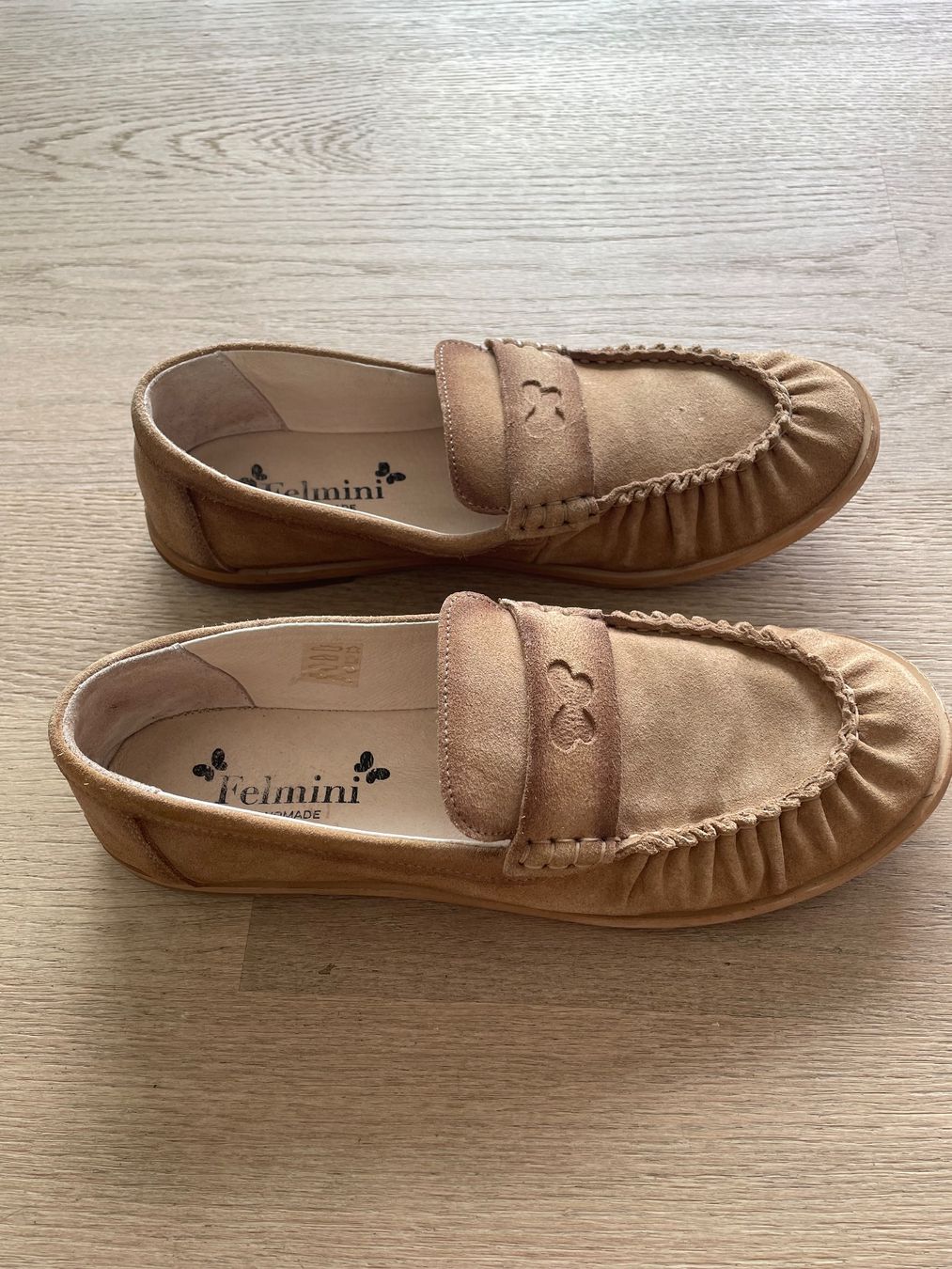 Damenschuhe: Wildleder Loafer beige Grösse 41,5 – Gebraucht aus Neuchâtel von BeatriceThierry 5