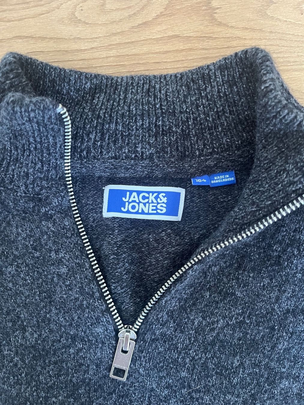 Jack & Jones Maglioni & Felpe: Jack & Jones Kinder Quarterzip Gr. 164 – Usato da Biel-Benken BL venduto da gulaschsuppe11 1
