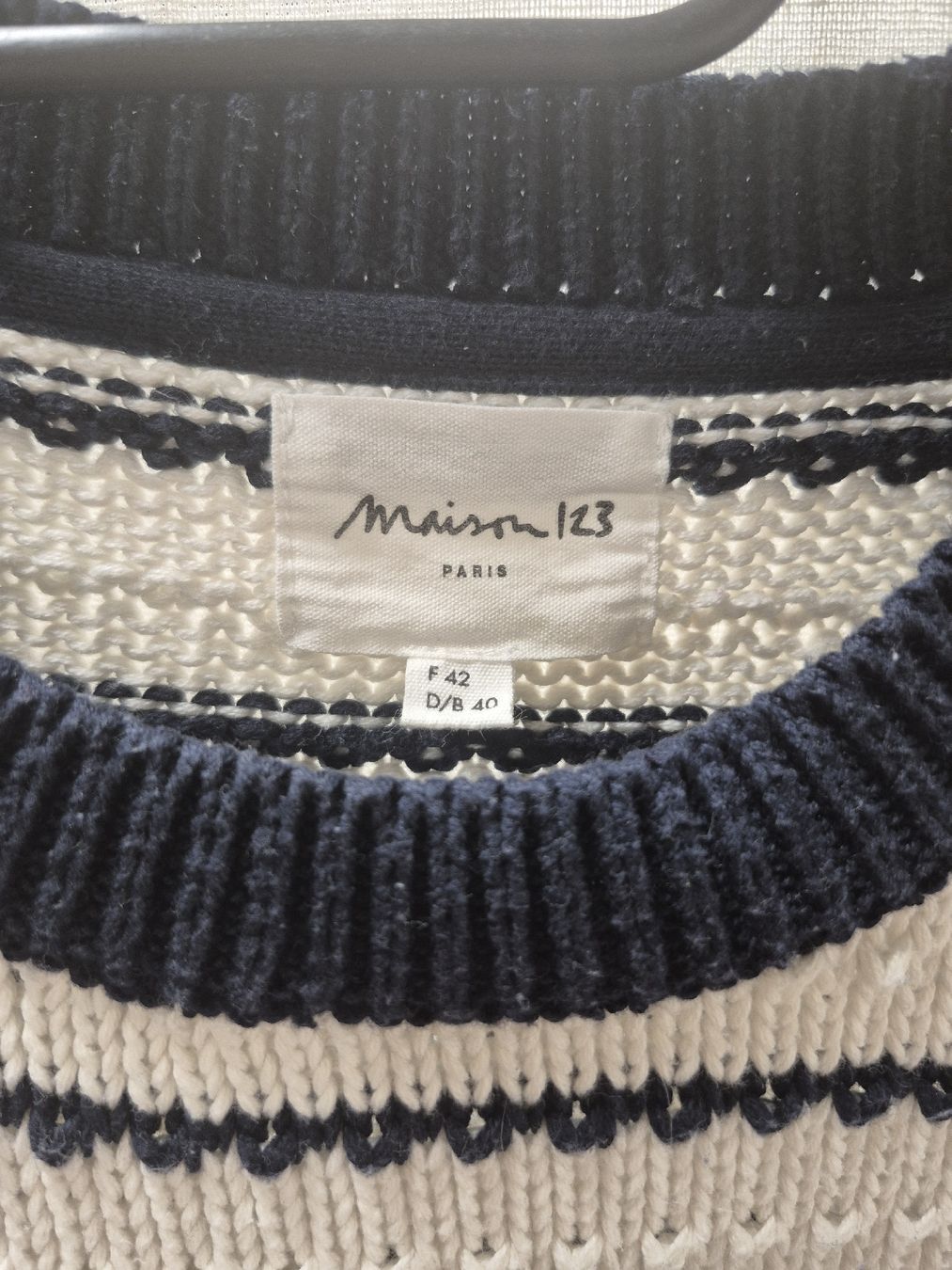 Maison 123 Pullover & Sweatshirts: Pull Marinière Maison 123 blanc/bleu bien pour M – Gebraucht aus St-Pierre-Clages von _RV 1