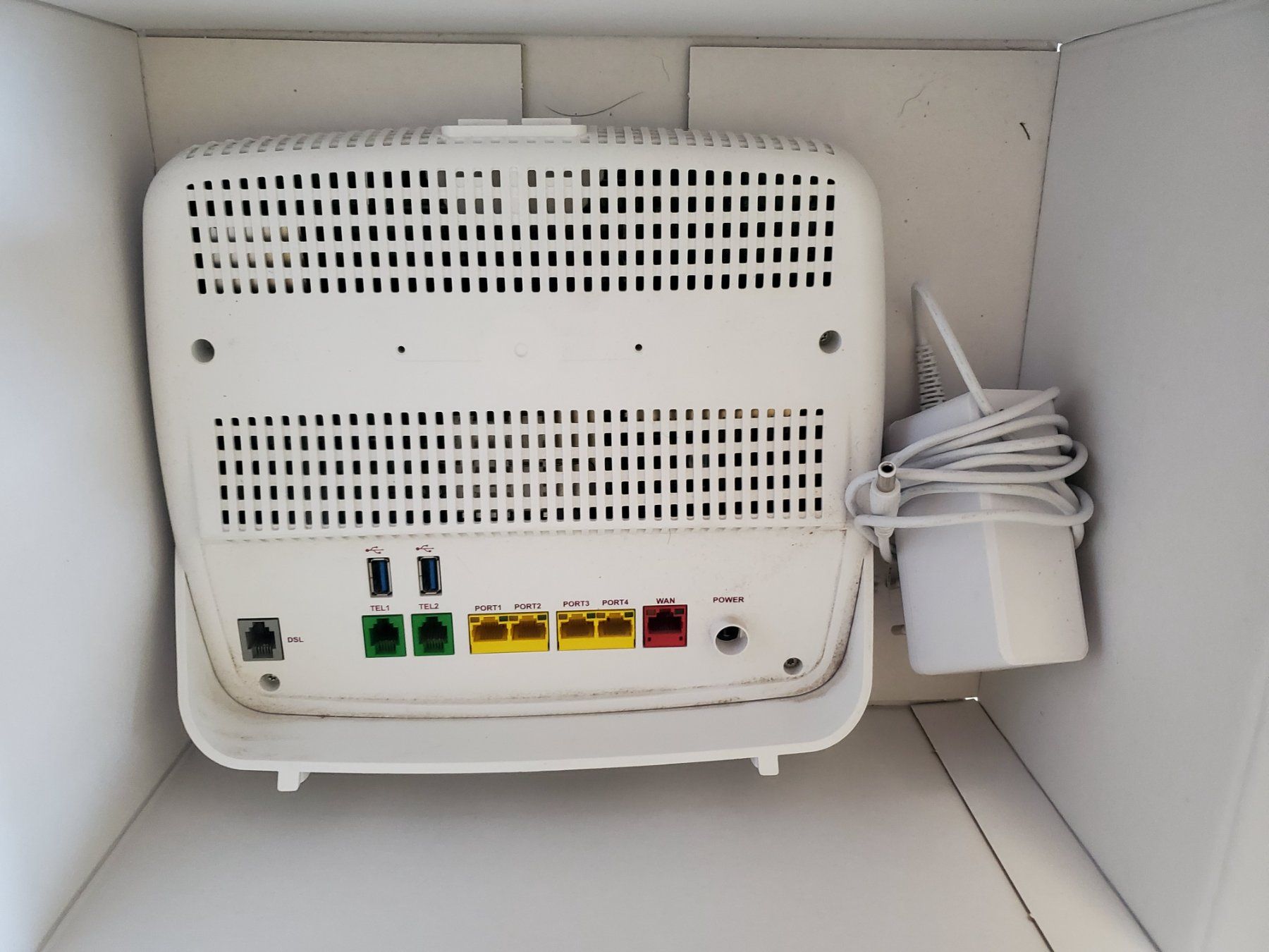 Modem & Router: Sunrise Internet Box – Usato da Rutschwil venduto da re-pariert 2