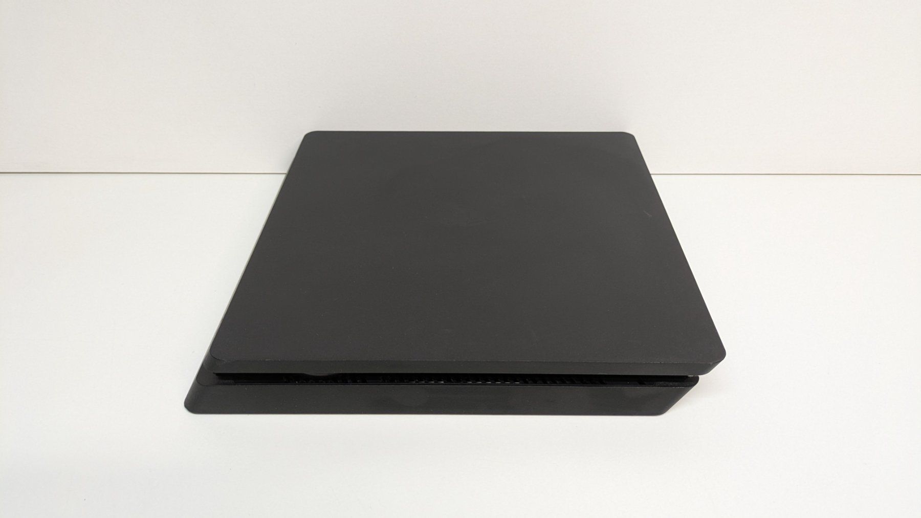 Sony Konsolen: Sony PlayStation 4 Slim, 2 Controller, 5 Games – Gebraucht aus Menziken von mame18 7
