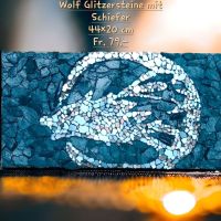 Aufwändig gearbeitetes Wolf Mosaik Bild mit Schiefer