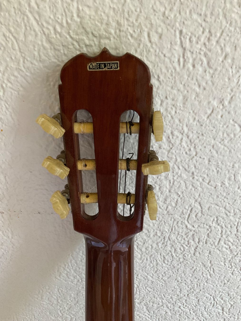 Musikinstrumente: Klassische Gitarre .  Top Zustand – Gebraucht aus Bern von jas_8tz2 3