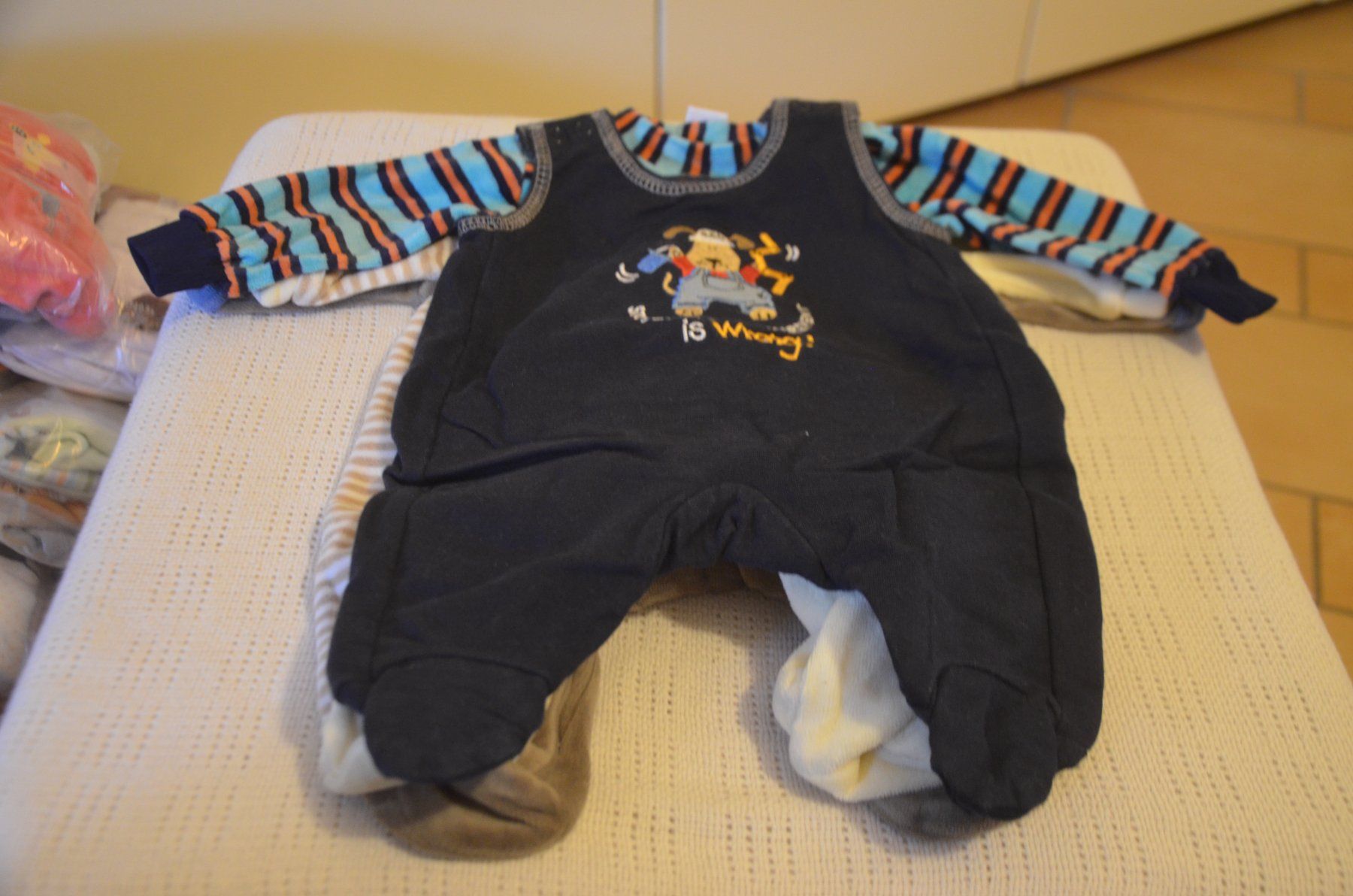 Pigiama & Simili: TAILLE 50 - 3 PIJAMA – Usato da Chiasso venduto da Dolly015 3