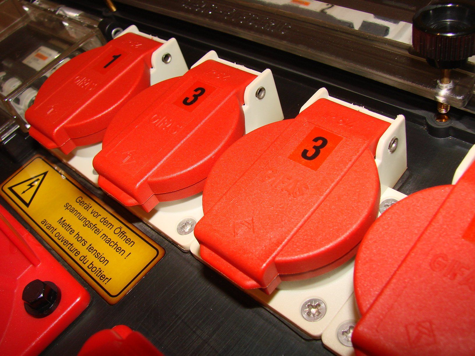 GIFAS Elektrotechnik: GIFAS Baustromverteiler – Neu (gemäss Beschreibung) aus Niederuzwil von Rade 6
