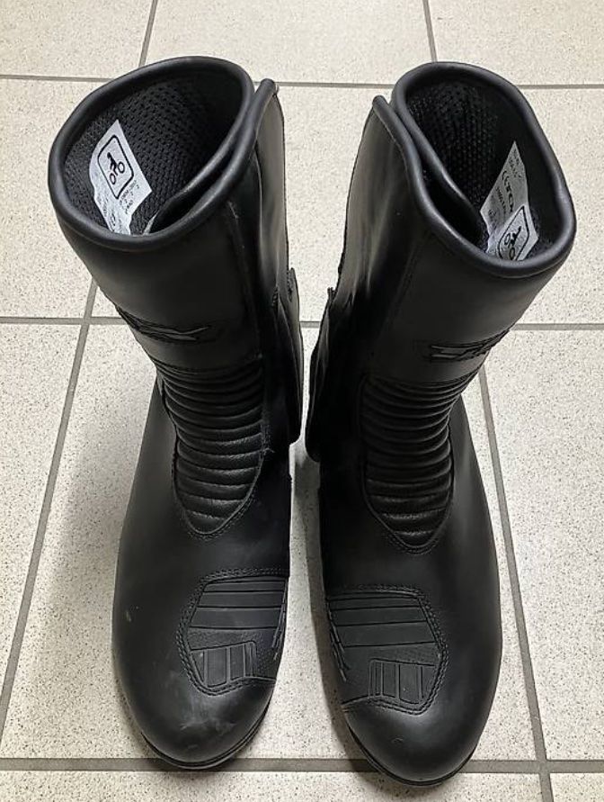 TCX Scarpe da uomo: Motorradstiefel – Nuovo (secondo la descrizione) da Breganzona venduto da Jufex13