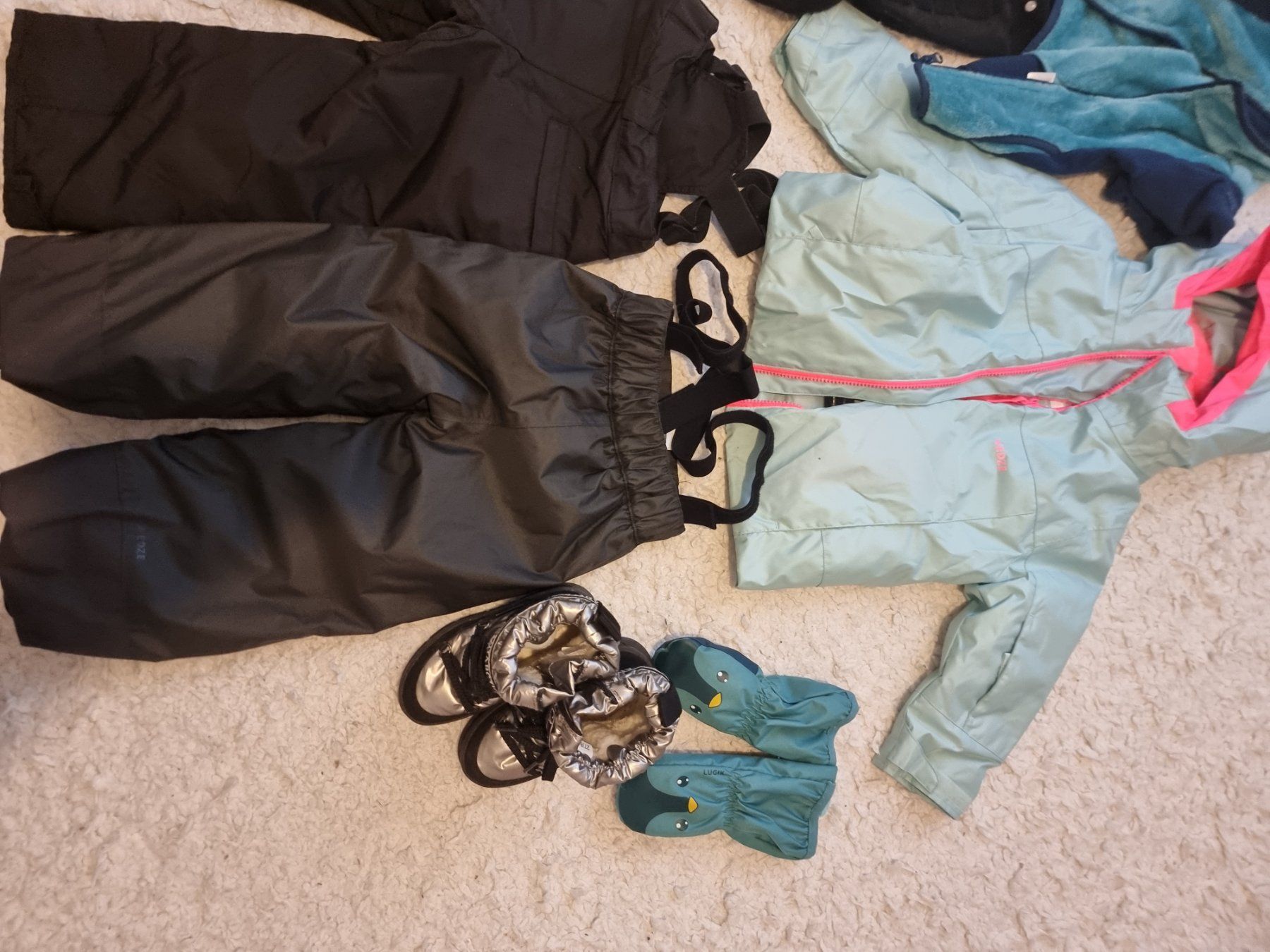 Decathlon Kleiderpakete & -sets: Ensemble de ski pour enfants de 4 ans – Gebraucht aus Genève von selmouta 5