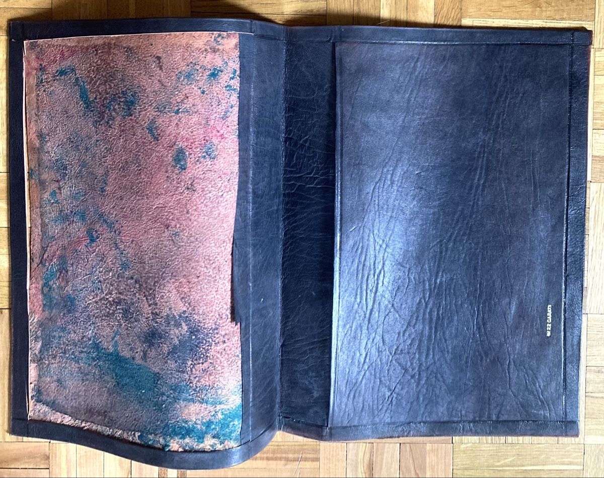 Koffer & Taschen: Porte-documents en cuir de vache et feuille d’or – Gebraucht aus Ardon von hel_2sxp 9