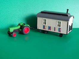 Traktor mit Anhänger von Preiser 1/87