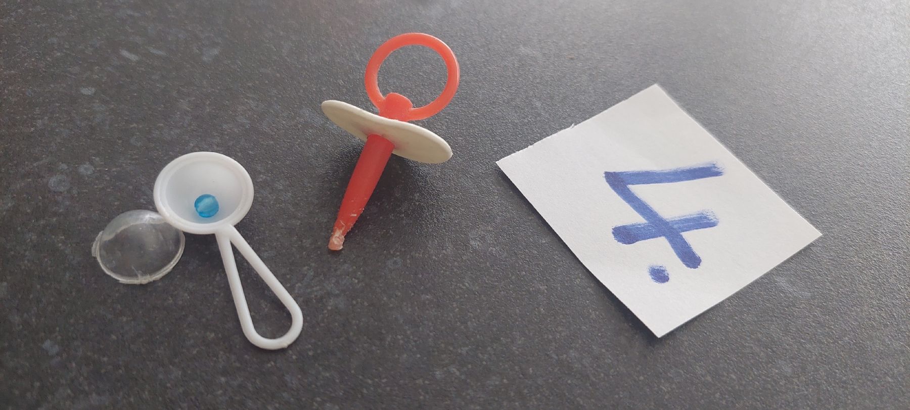 Jouets: Alter Puppennuggi – D'occasion à Muri AG par nindo1 9