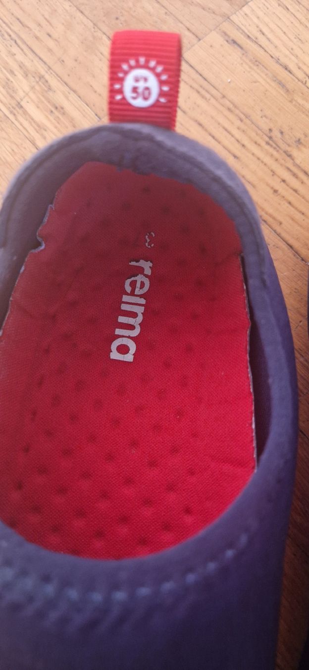 Scarpe per ragazzi: Reima Badeschuhe – Usato da Fällanden venduto da Stern722 1