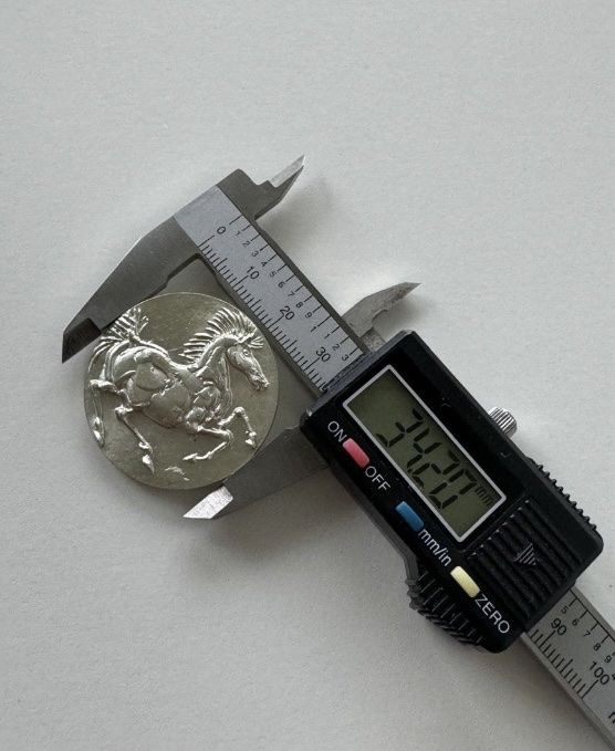 Medaillen: Knie Silbermedaille von Hans Erni – Neu (gemäss Beschreibung) aus Einsiedeln von Brocki59 2