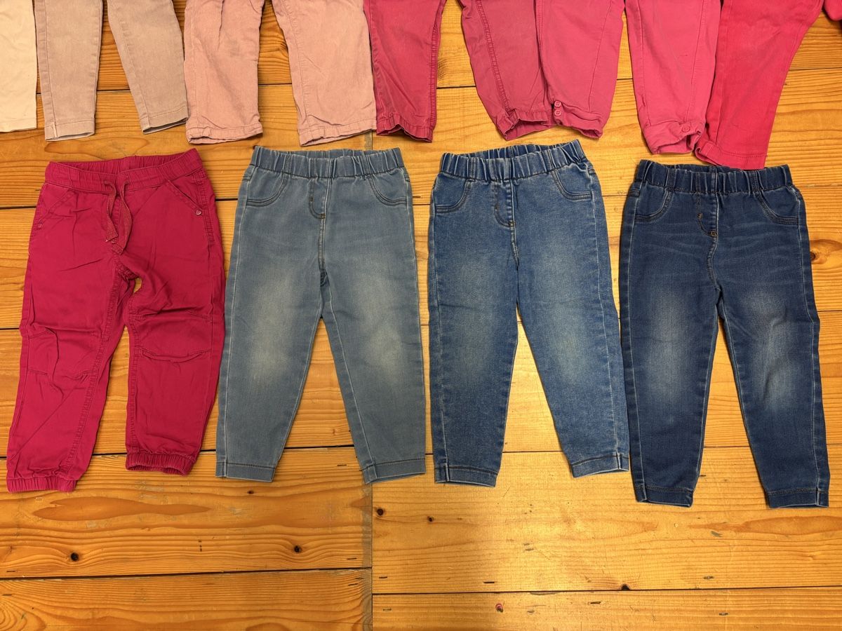 Lotti & Set di vestiti: Kleiderpaket Mädels, Grösse 86/92 – Usato da Büren an der Aare venduto da Nikito2001 4
