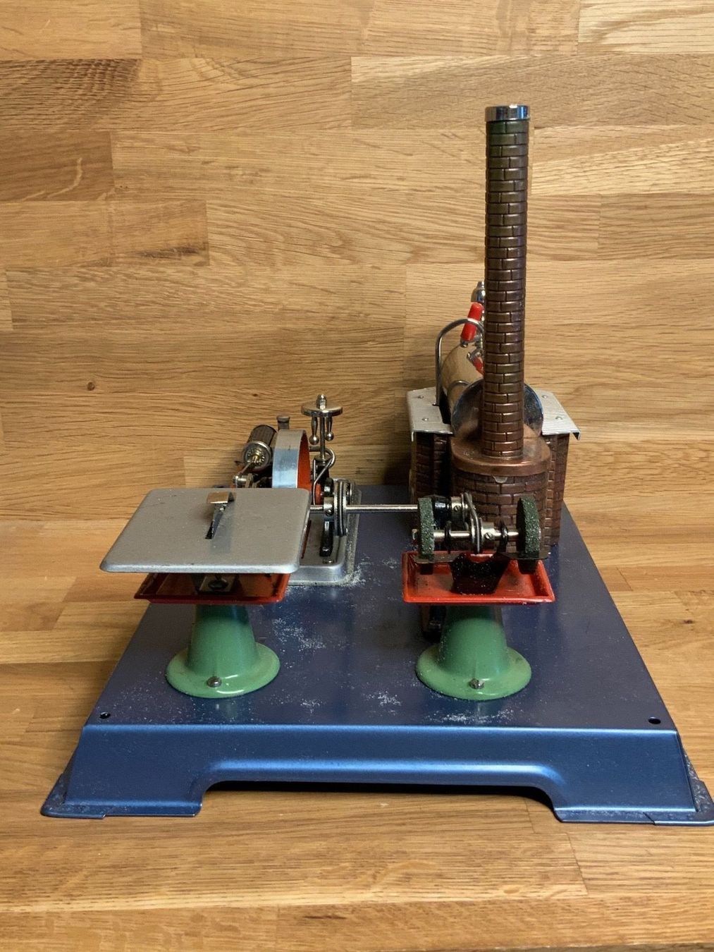 Kit di modellismo & Modellini statici: Dampfmaschine und Mechanik. – Usato da La Heutte venduto da Mikeller74 5