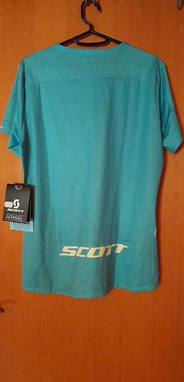Scott Canottiere & Pantaloni: Maillot vélo Scott manches courtes – Usato da Le Cerneux-Veusil venduto da Ruthm 1