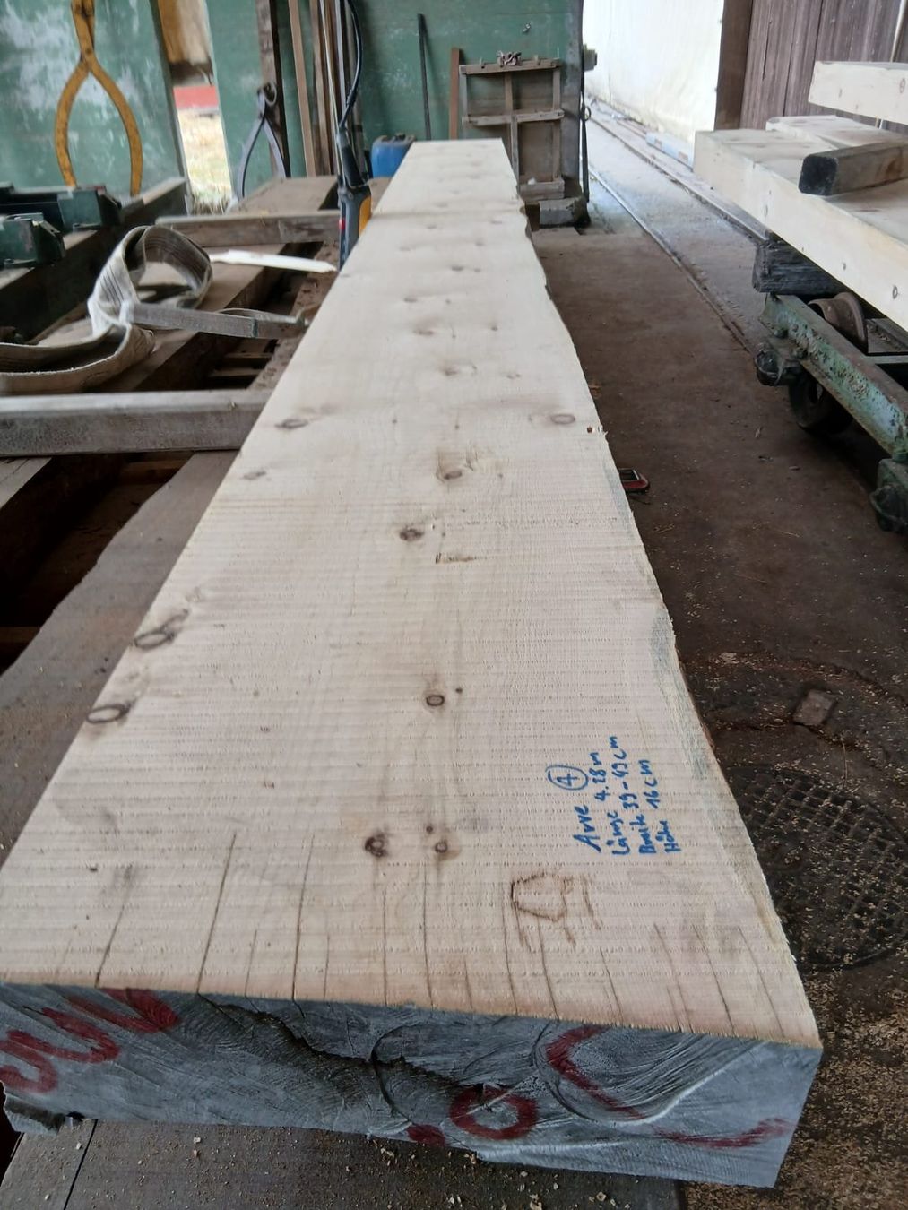 Articoli in legno: Arve Holz Balken Nr. 4 – Nuovo (secondo la descrizione) da Hasle LU venduto da Arag08 1
