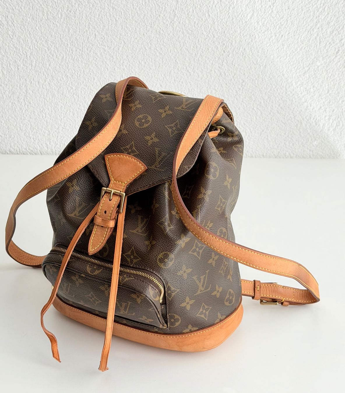 Louis Vuitton Zaini: Louis Vuitton Montsouris MM – Usato da Reinach AG venduto da gab_8s7m 4
