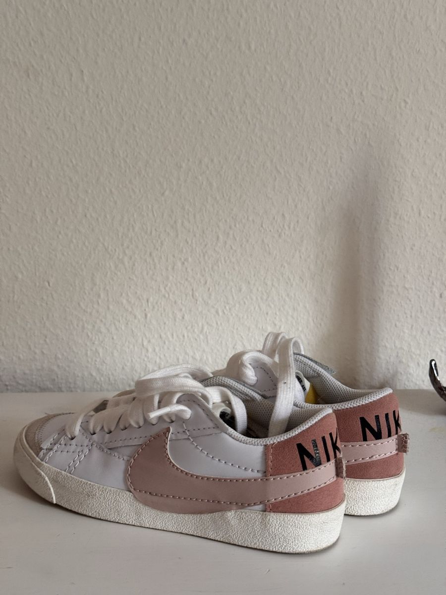 Nike Scarpe da donna: Nike Blazer – Nuovo (secondo la descrizione) da Zürich venduto da e_____gp 4