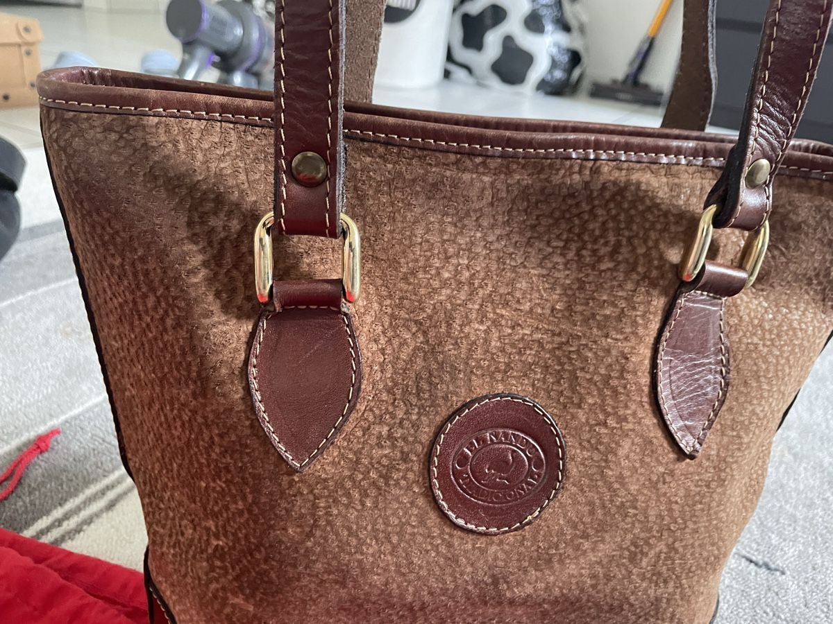 Borse da donna: Leder Tasche – Usato da Freienbach venduto da buyzebra