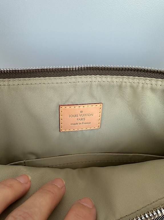 Louis Vuitton Taschen für Damen: Limited edition Louis Vuitton ORIGINAL UND NEU – Gebraucht aus Aeschi SO von Oceana.Indigo 1