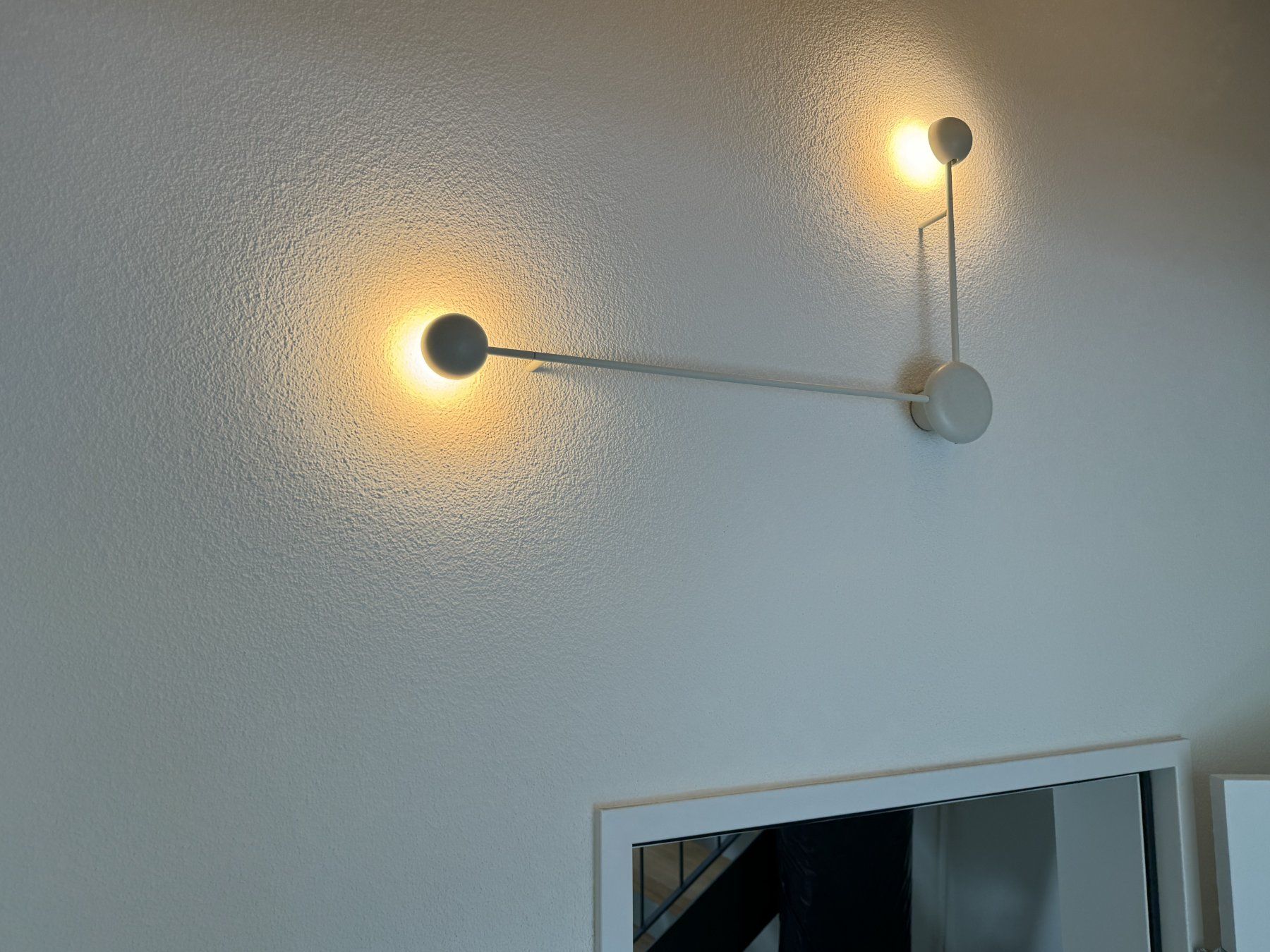 Lampes: Moderne Wandleuchte Vibia Pin – D'occasion à Rombach par lucamattei 2
