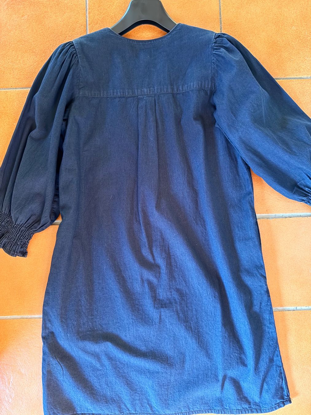 Kleider: Bellissimo vestito in cotone – Neu (gemäss Beschreibung) aus Bellinzona von bul_mvy5 5