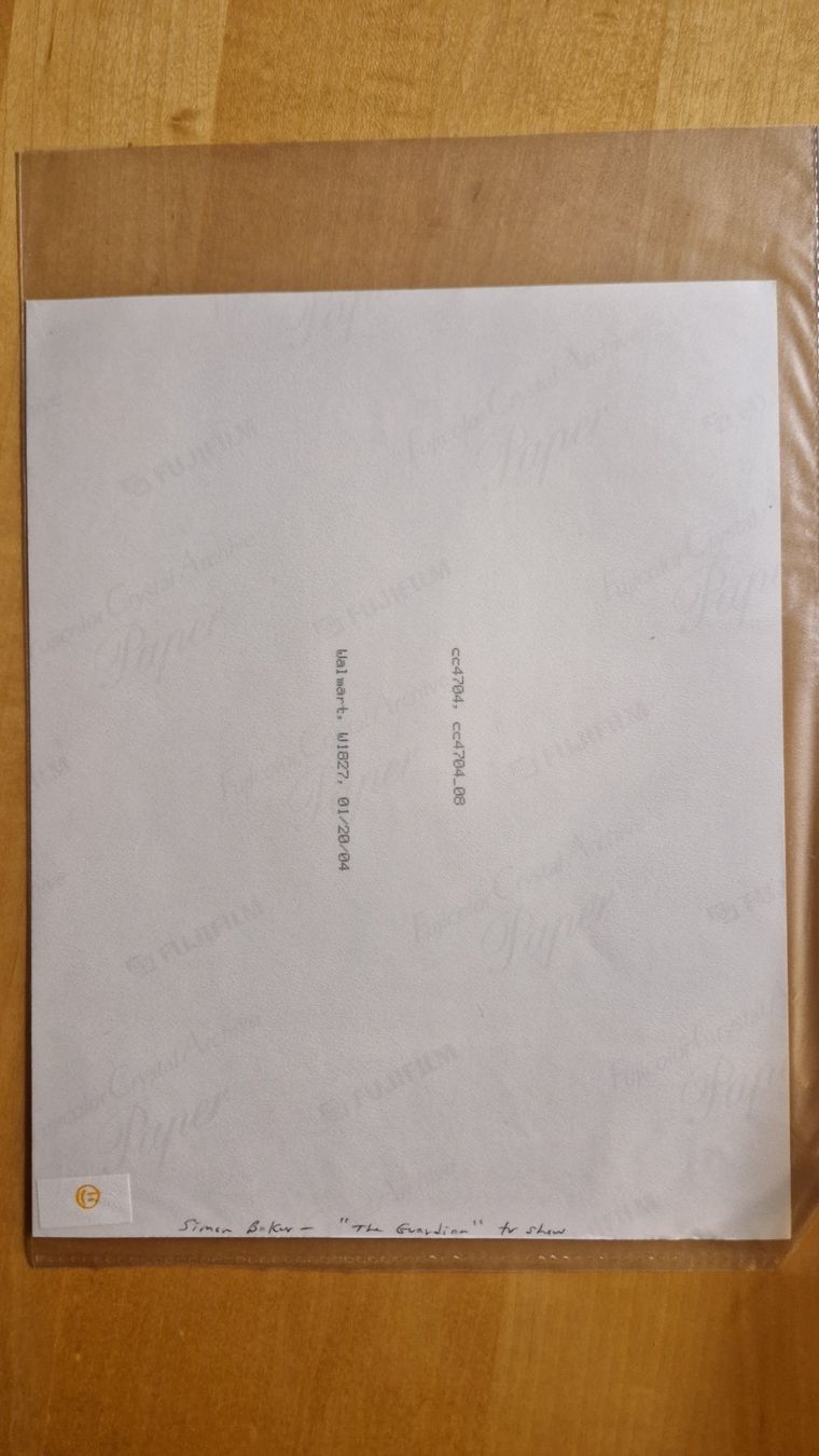 Autografi: Simon Baker, Original Autogramm auf Grossfoto in Farbe – Usato da Salmsach venduto da Schusoa 1