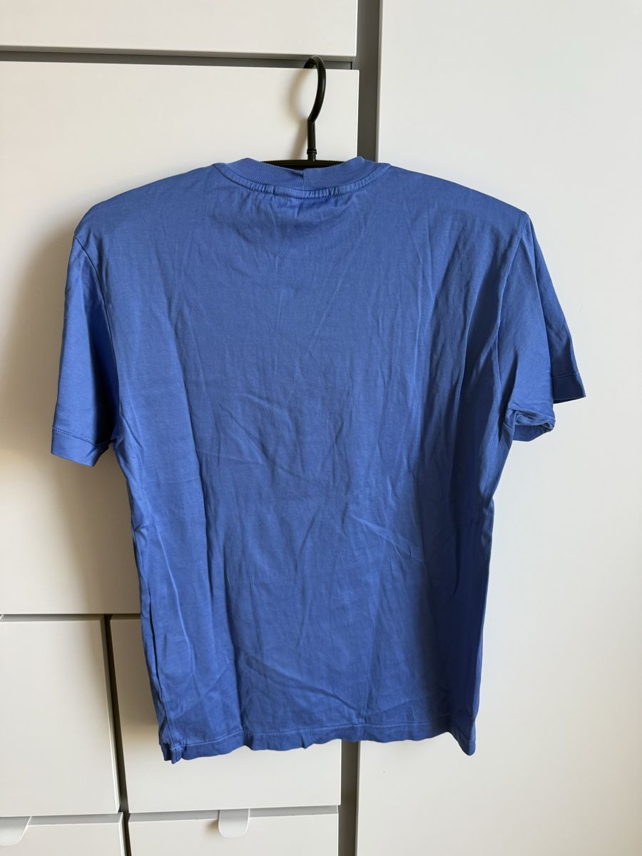 Stone Island T-shirt: stone island t-shirt – Usato da Genève venduto da luc_5q8p 1