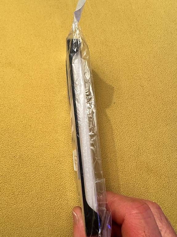 Cover & Protezioni schermo: Iphone Hülle 14/15pro – Usato da Zürich venduto da Cibin 2