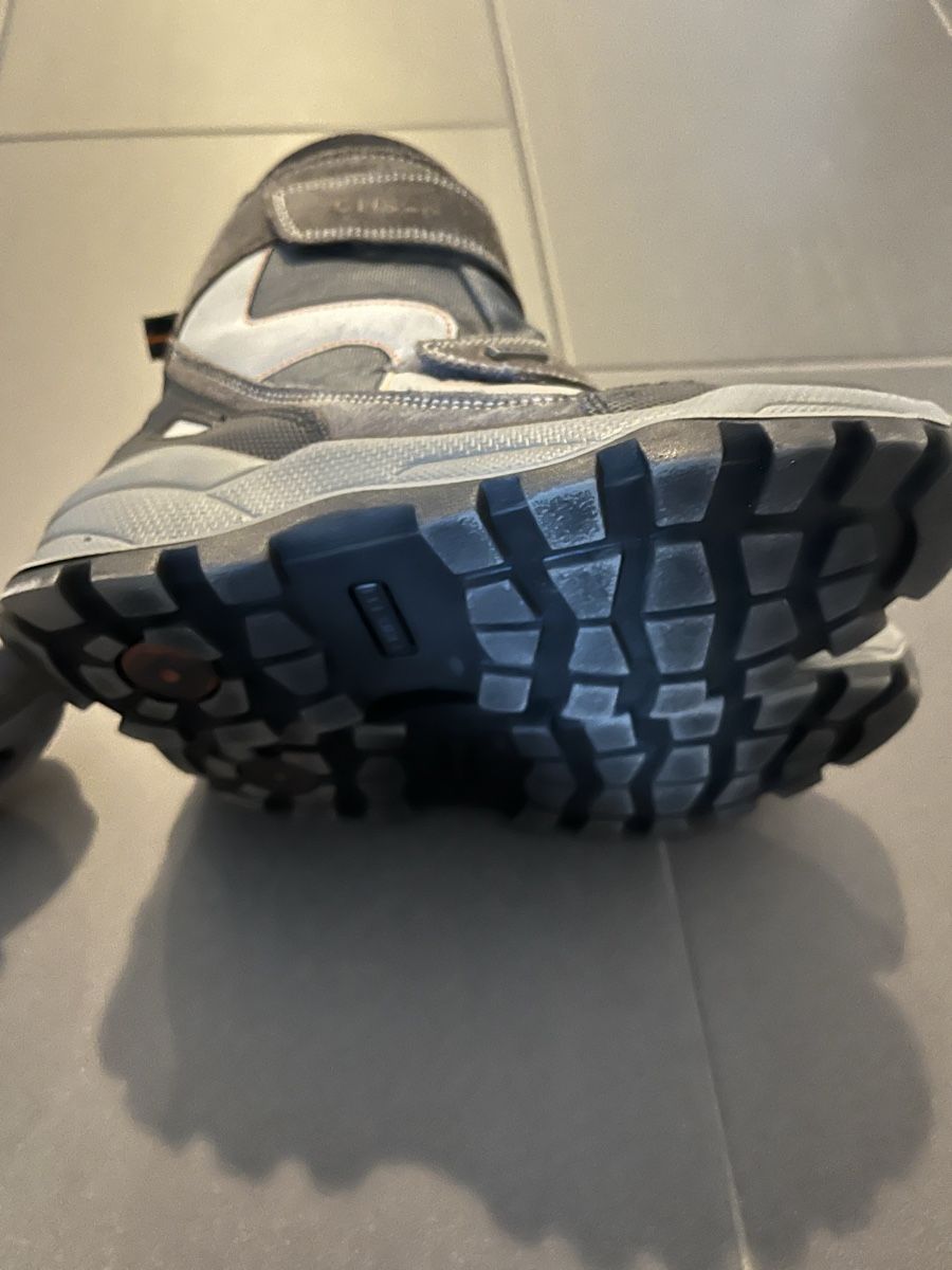 Scarpe per ragazzi: Winterstiefel & Gummistiefel – Usato da Stallikon venduto da Danisibu 2