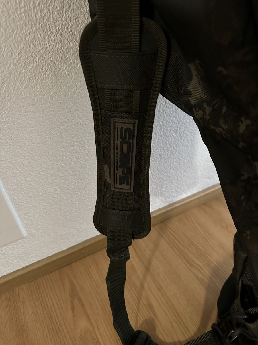Borse: Nash Scope 9ft 3 rods Rutentasche – Nuovo (secondo la descrizione) da Oftringen venduto da saitama95 1