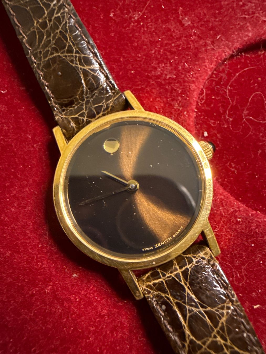 Zenith Uhren: Zenith Quarz 24 mm – Gebraucht aus Pfeffingen von Allhandelklgwatches