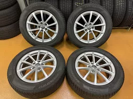 4 jantes Audi 17 pouces 225/60/17