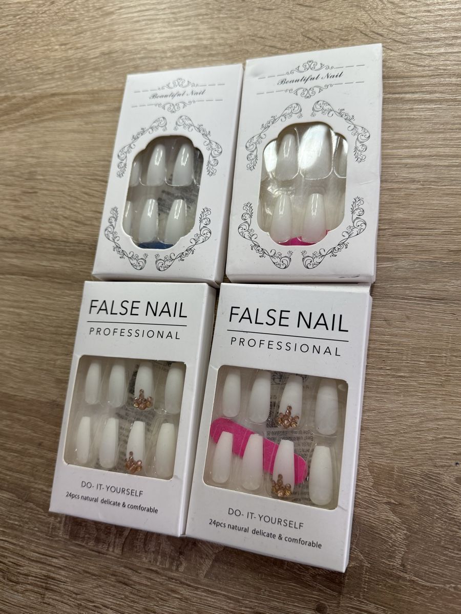 Ongles artificiels: Press On Nails – Neuf (Voir description) à Baar par elexata 2