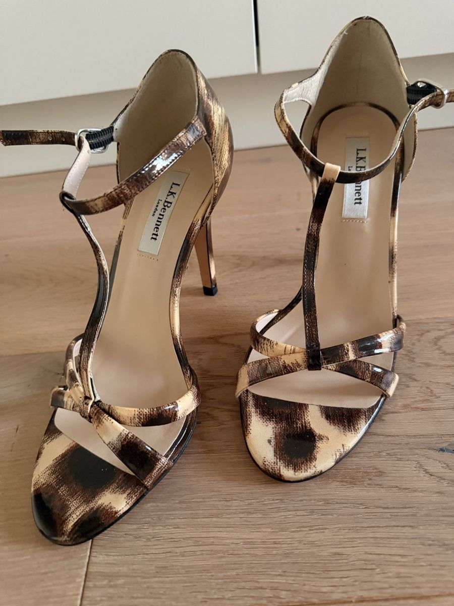 Scarpe da donna: LK BENNETT, Sandaletten, Gr. 39 – Usato da Binningen venduto da romavi