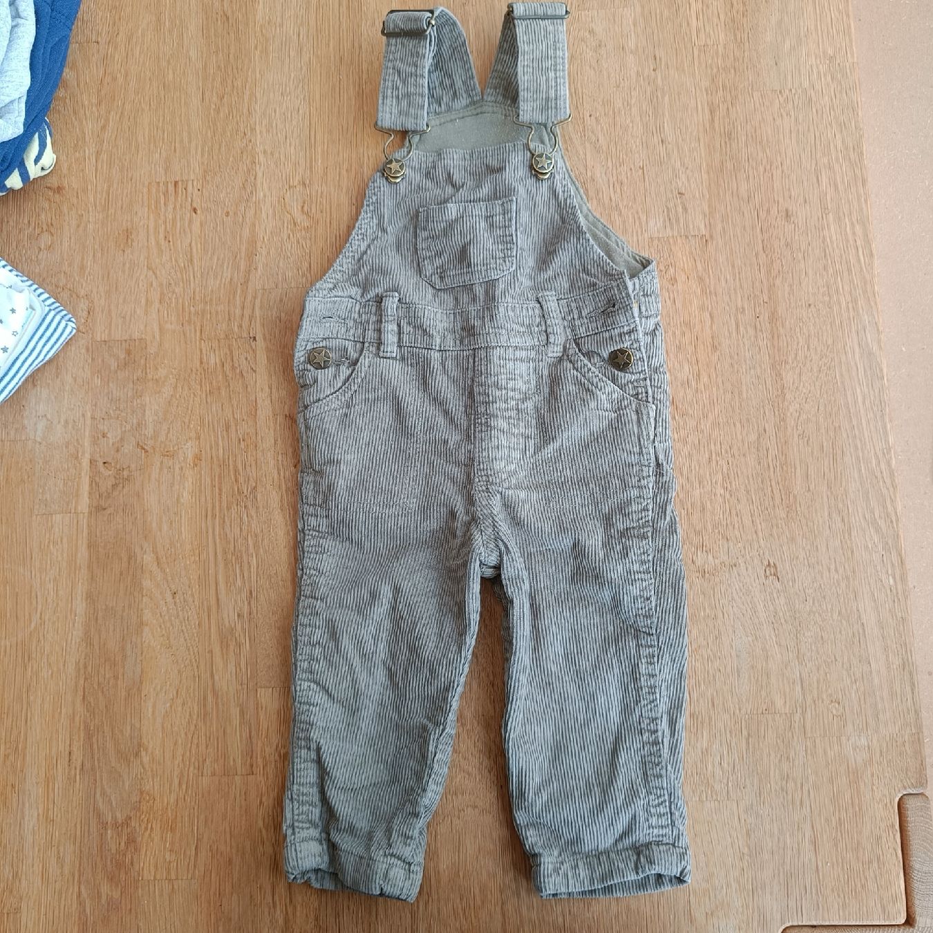 Pantaloni: Latzhose Grösse 74 – Usato da Jaberg venduto da urig17.