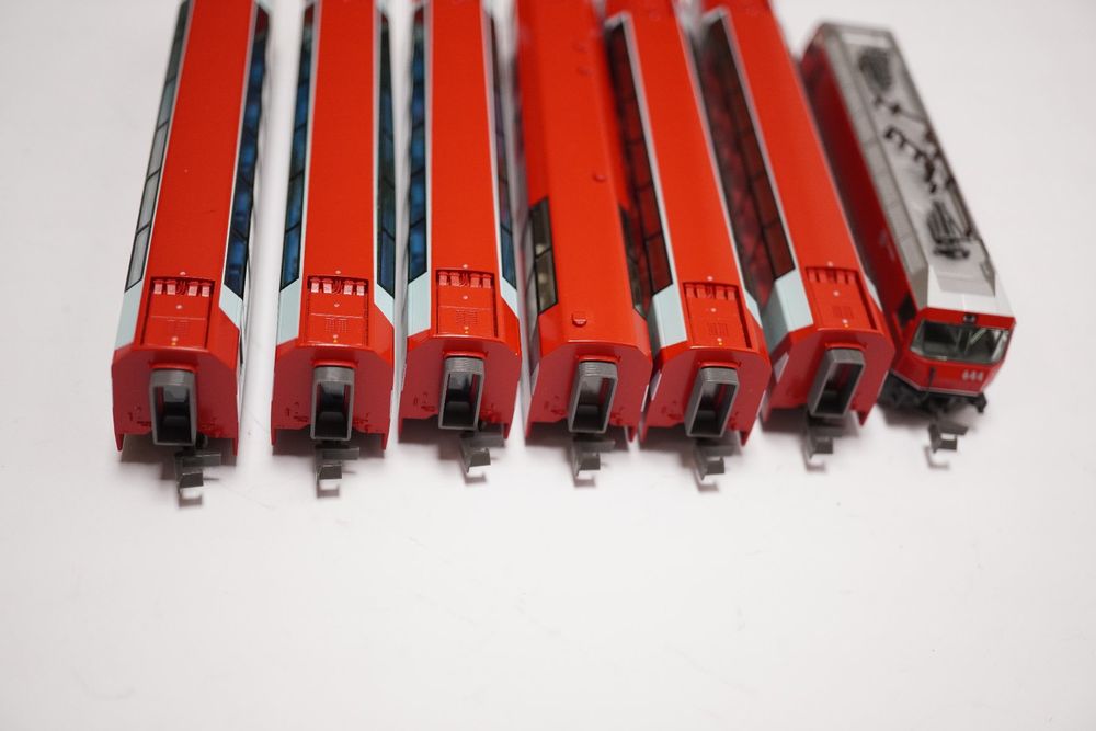 e32 Kato RhB Clacier Express 7-teilig | Bastelware (Gebraucht) in Thun ...