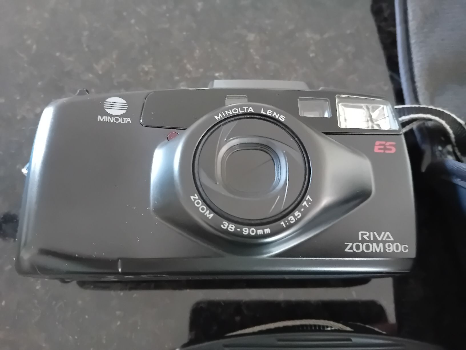 Minolta Appareil photo: Minolta E5 Riva Zoom 90c – D'occasion à Lengnau AG par pie_prp9