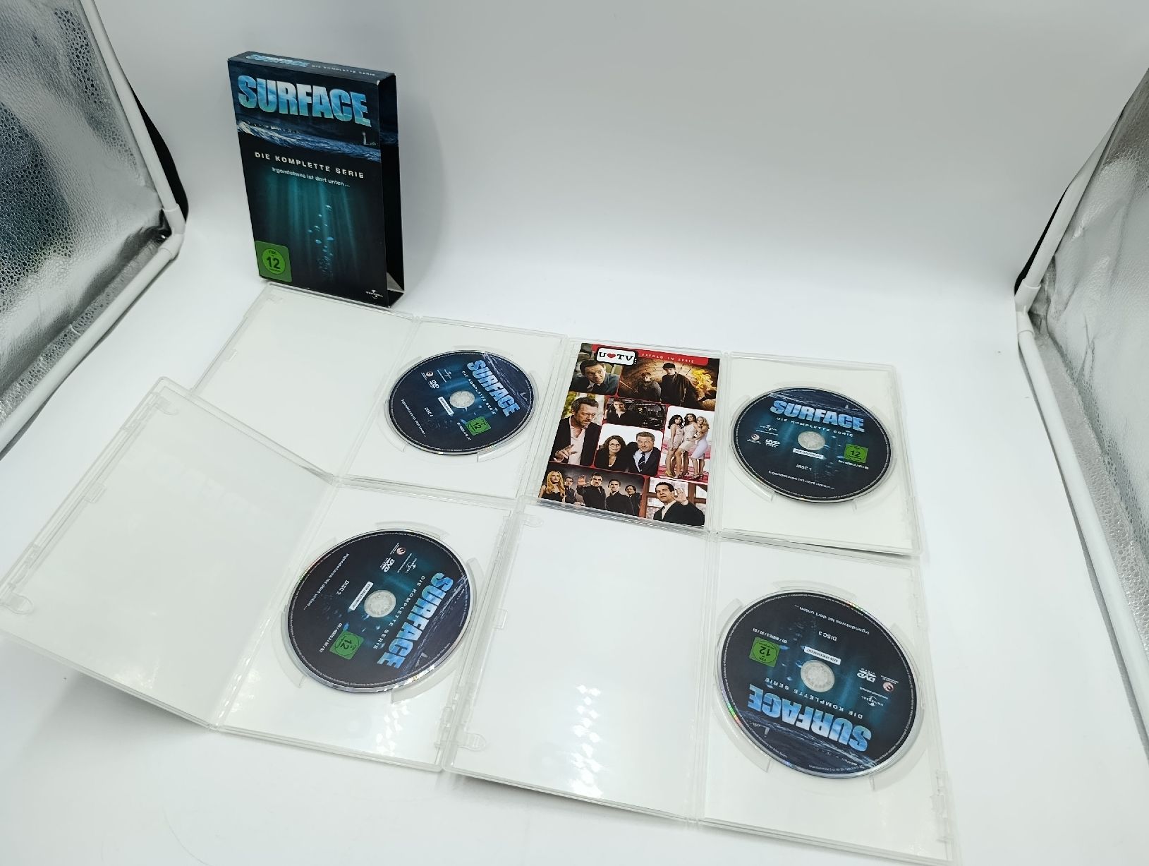 Alle DVDs: Surface - Die komplette Serie DVD Box – Gebraucht aus Wil SG von Donaldus 3