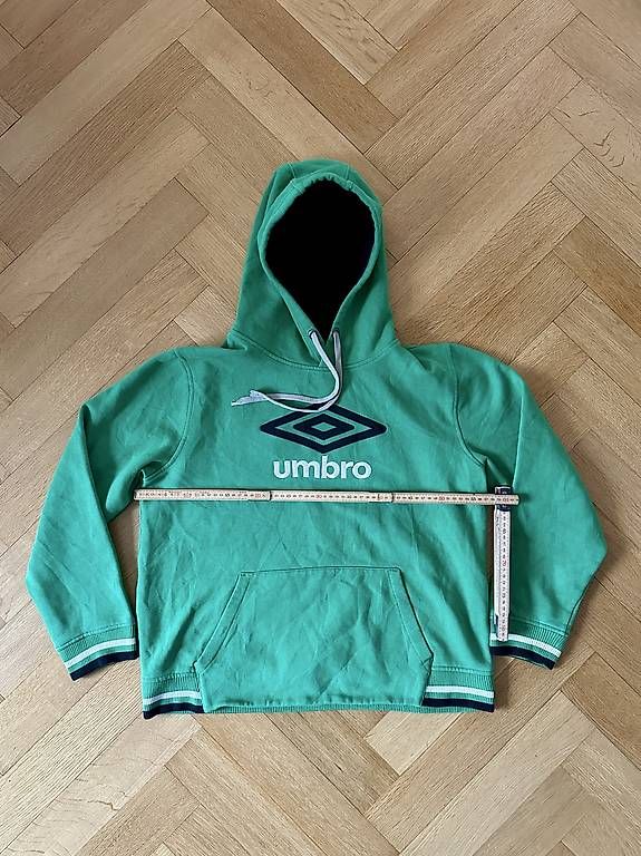 Maglioni & Felpe: UMBRO Kapuzenpulli – Usato da Basel venduto da thmnn 1