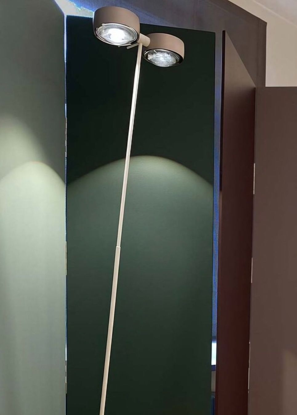 Occhio Lampade: Stehleuchte Sento terra von Occhio – Nuovo (secondo la descrizione) da Binningen venduto da Masc61