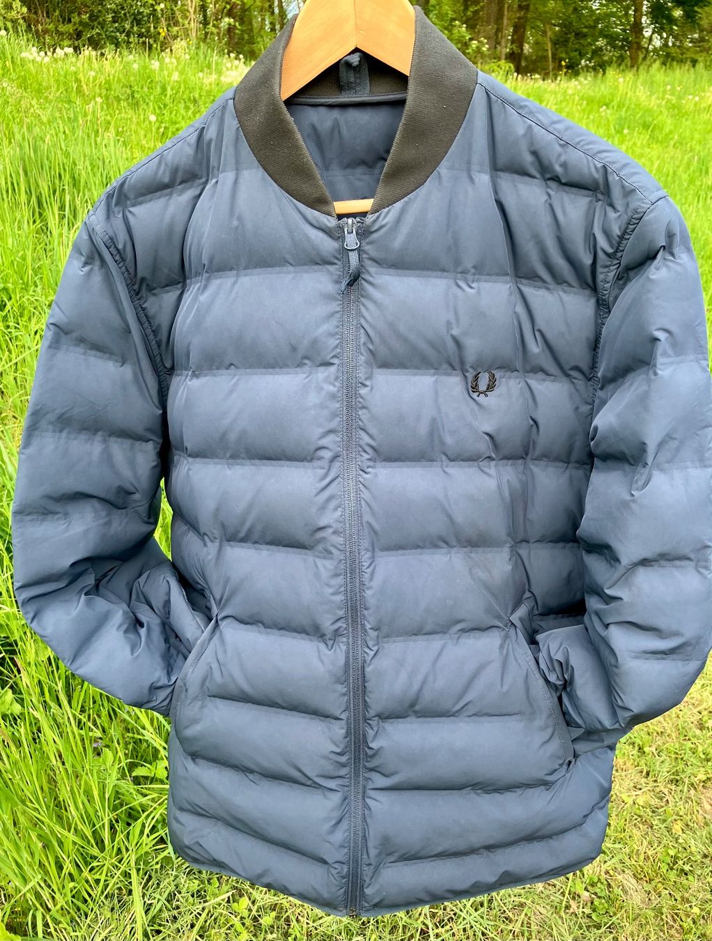 Fred Perry Giacche: Jacke Fred Perry, Grösse L, dunkelblau – Usato da Rotkreuz venduto da Montana16