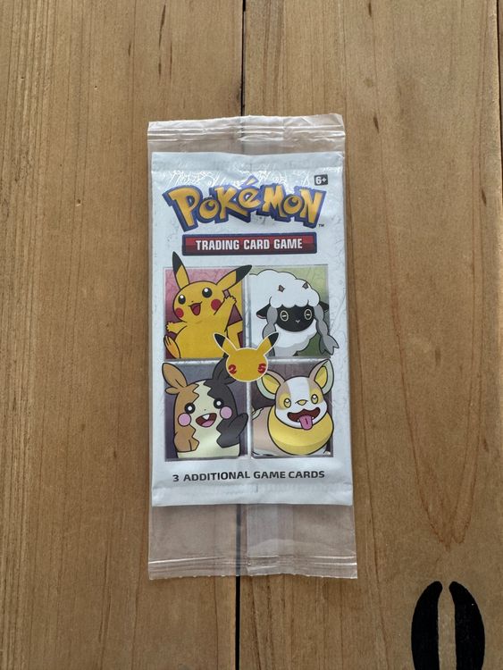 pokemon 25th anniversary 3 card pack 30th Celebration 3-Pack Blister Exeggutor (Day)  combined with the power of V Pokemon 25th Anniversary General Mills