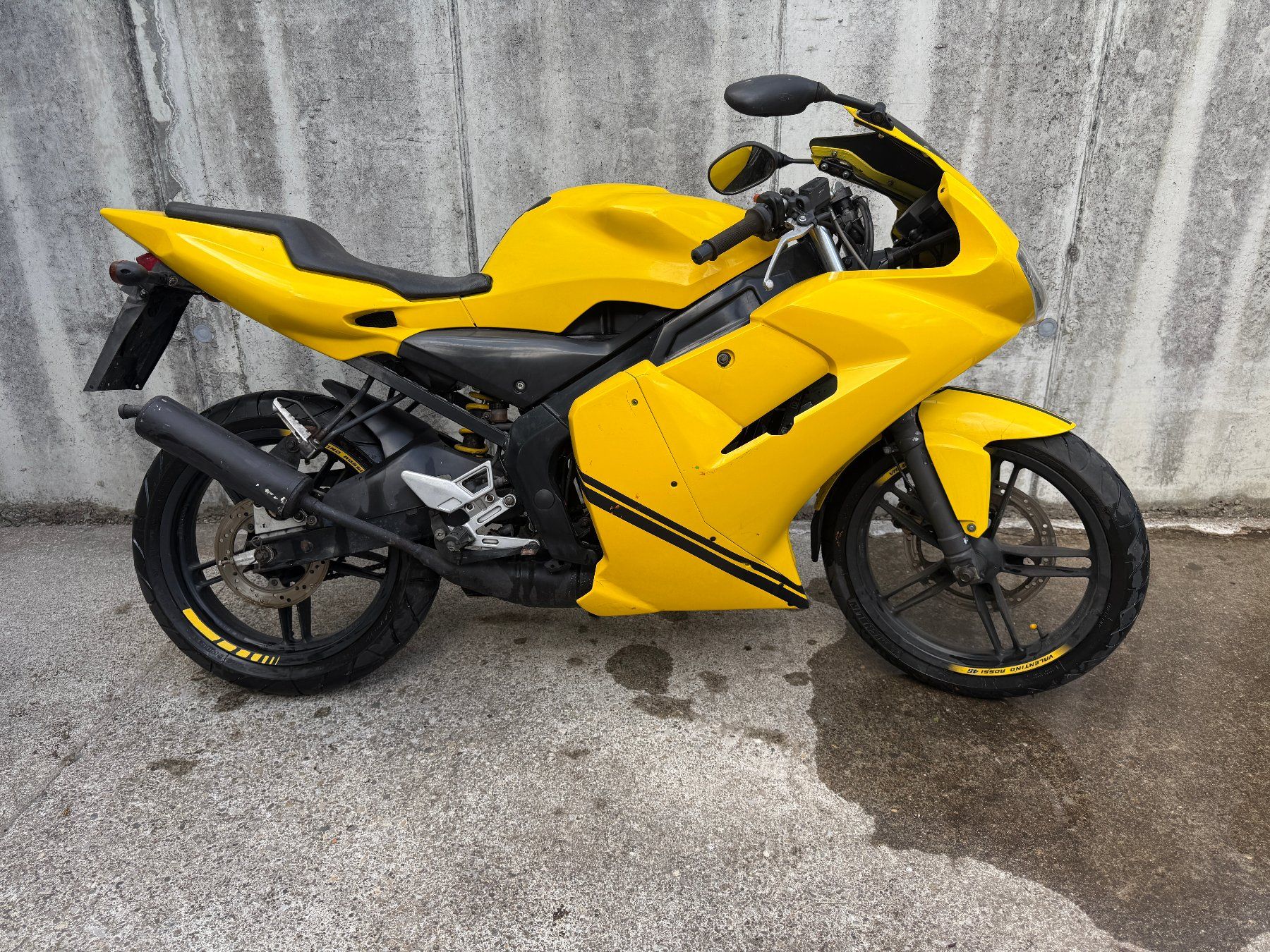 Yamaha Strasse: Yamaha TZR – Defekt aus Niederteufen von TheSnwbrdingShark