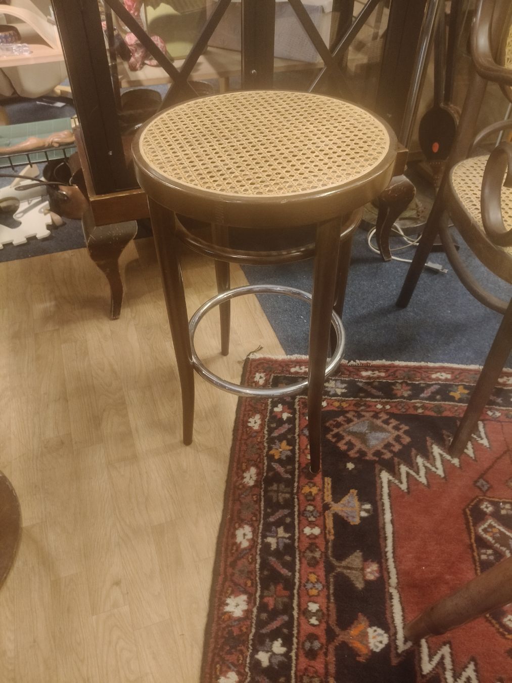 Sgabelli: Thonet Barhocker mit Rattansit – Usato da Zwingen venduto da inf_2blh