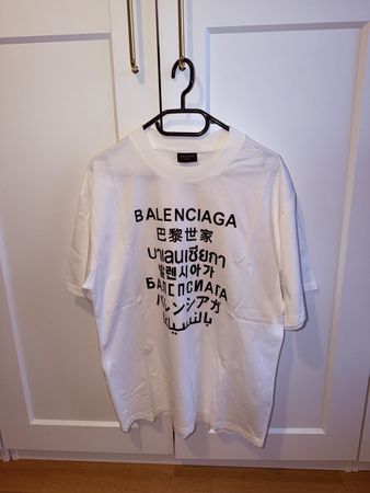 SS22 Balenciaga size S Oversized