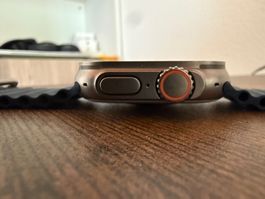 Apple Watch Ultra2  49mm GPS + CELLULAR
