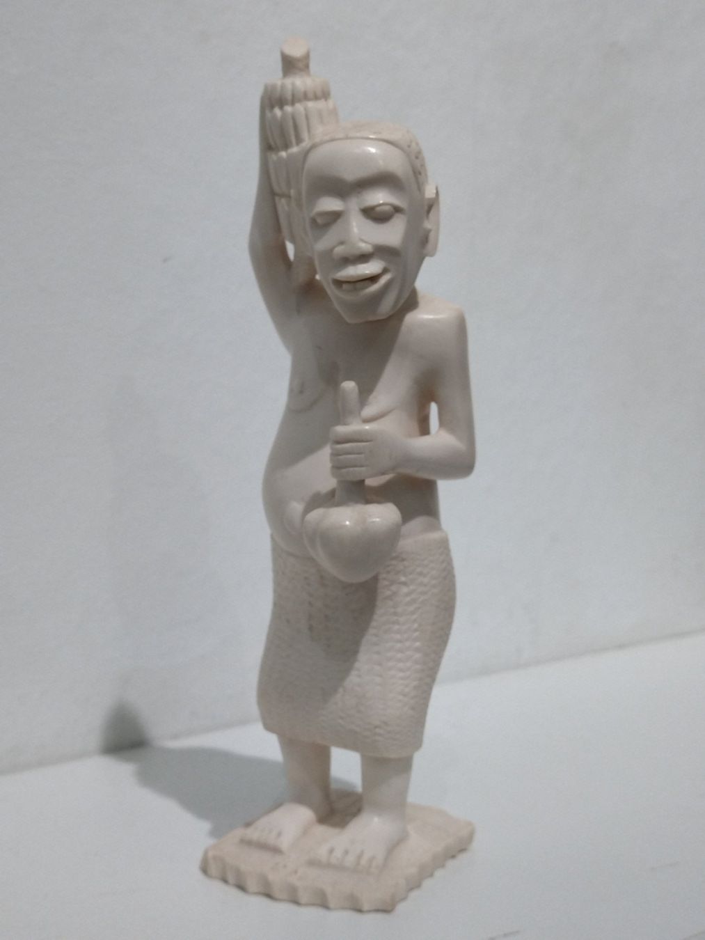 Statuette: Alte Afrikanische Figur – Usato da Zürich venduto da Top-Deal-Schweiz 1